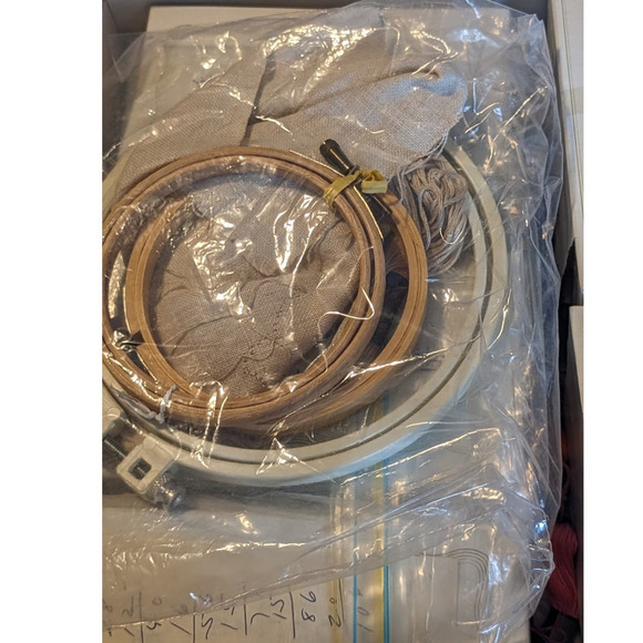 ROYAL MOULINE Mercerized Cotton Coats & Clark & Some DMC Embroidery Floss Lot - Picture 2 of 16